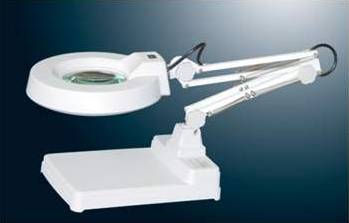 QK228B 8X Magnifying Lamp